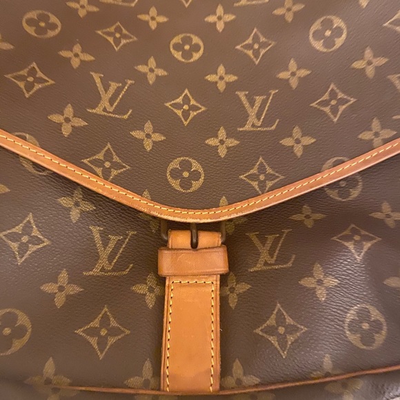 🚫SOLD🚫Authentic Louis Vuitton Saumur 35 - Picture 14 of 15